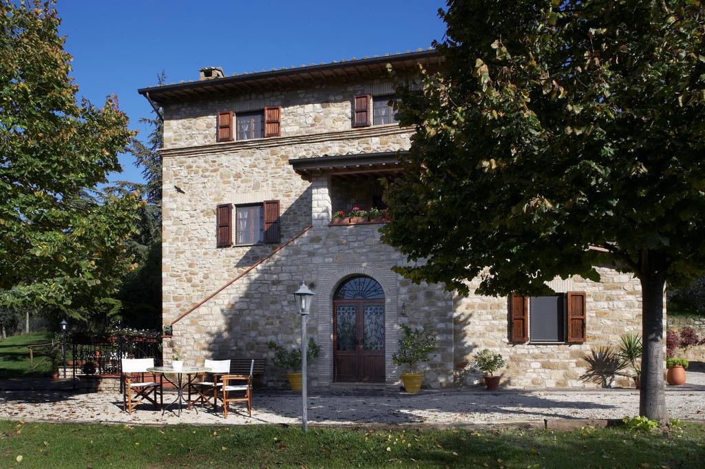 Casale Favilluta Casa de hóspedes Petrignano Exterior foto